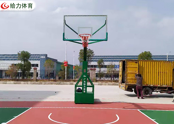 室外移動籃球架