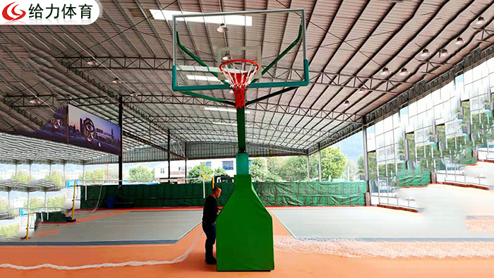 中山移動籃球架