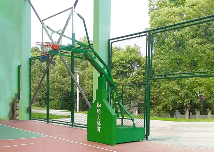 移動(dòng)籃球架