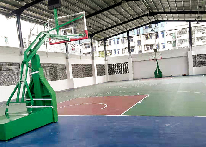 兒童籃球架